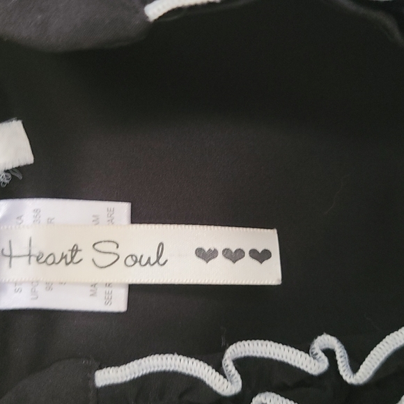 Heart and Soul Blouse Black Blouse - Picture 2 of 3